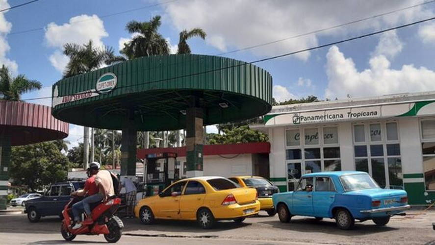 Estados Unidos envía récord de combustible a Cuba: más de 100.000 barriles diarios en julio