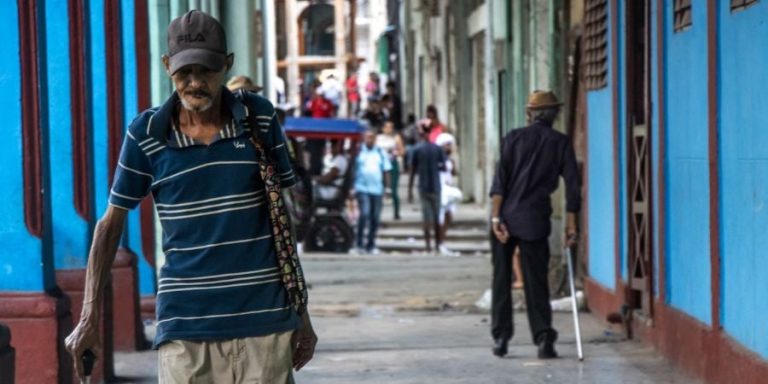 Científico cubano co-creador del Trofin exige al régimen cambios con participación ciudadana y el fin del «sufrimiento del pueblo»